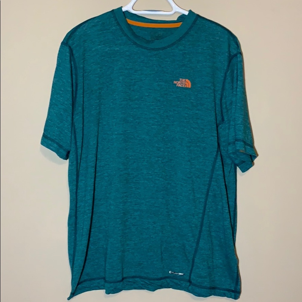 The North Face Flash Dry Men’s Large T Shirt